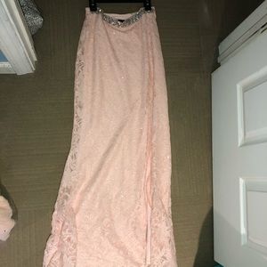 Light Pink 2- Piece Prom/Formal Dress